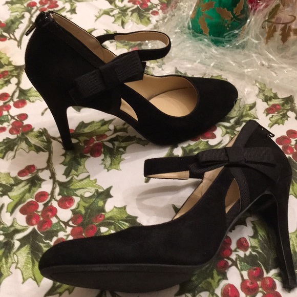 Nine West Shoes - Velvet like Nine West Black Party Shoes Heels 8